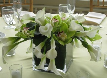 Цветочное оформление стола