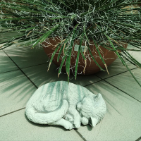 Садова фігура Кiт сплячий купить