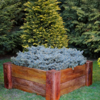 Бетонний квітник з текстурою дерева 